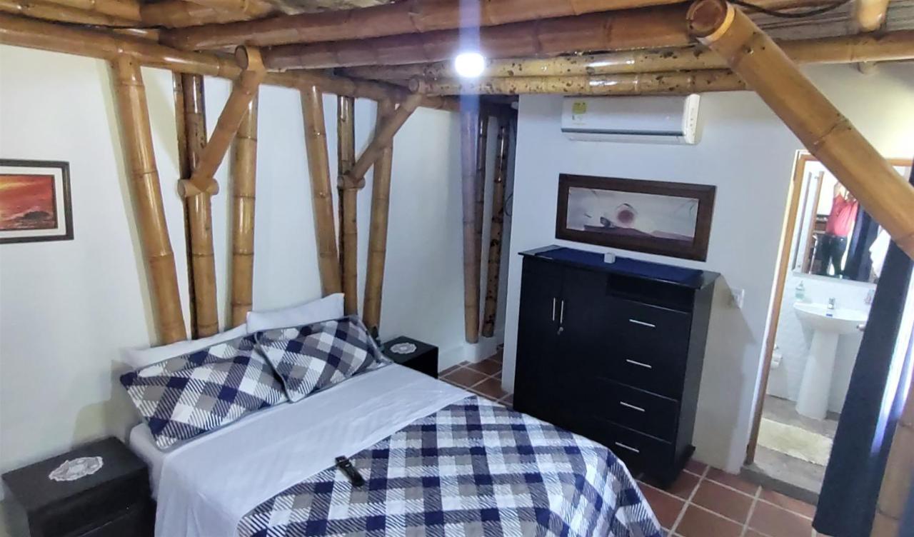 Casa Frasser Honda  Kültér fotó